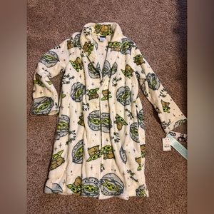 NWT Kids Star Wars Baby Yoda Bathrobe